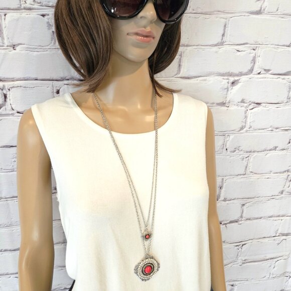 NECKLACE - Long double chain necklace with red/silver pendants at the base - Picture 1 of 6